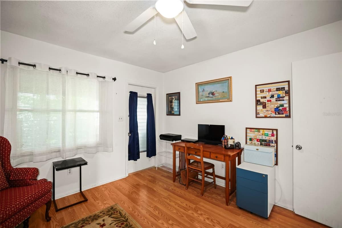 180 SKY LOCH DRIVE — photo 21 of 44