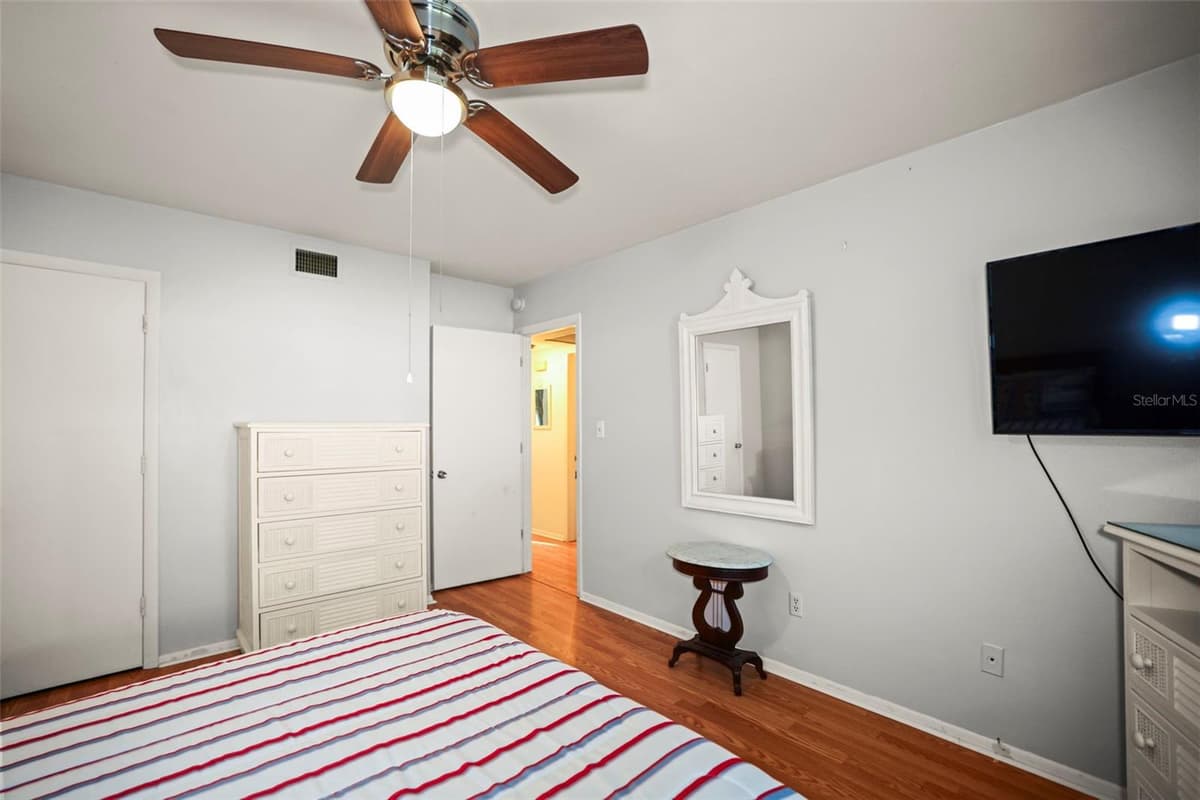 180 SKY LOCH DRIVE — photo 19 of 44
