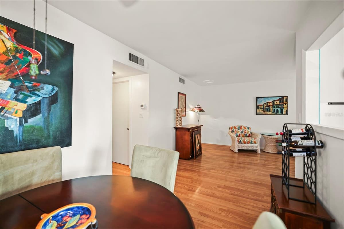 180 SKY LOCH DRIVE — photo 12 of 44