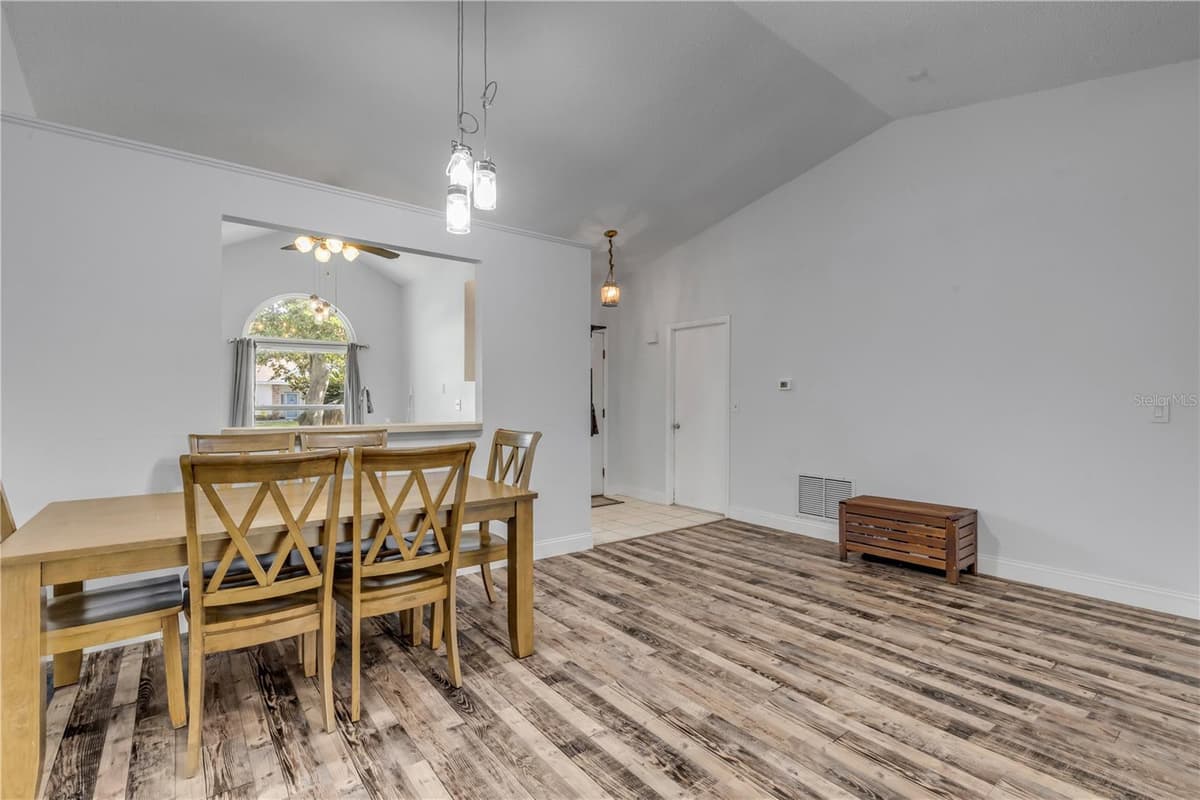 886 ANDKEN LANE — photo 8 of 30
