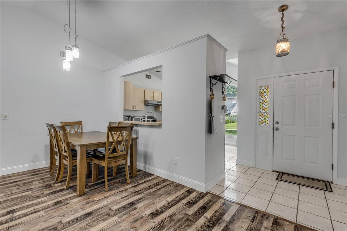 886 ANDKEN LANE — photo 7 of 30