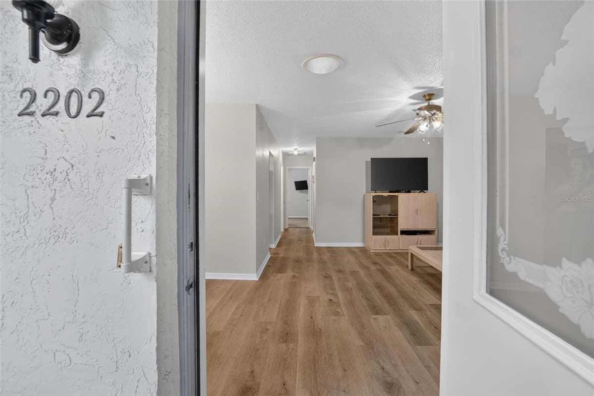 2202 HORSHAM PLACE — photo 44 of 91