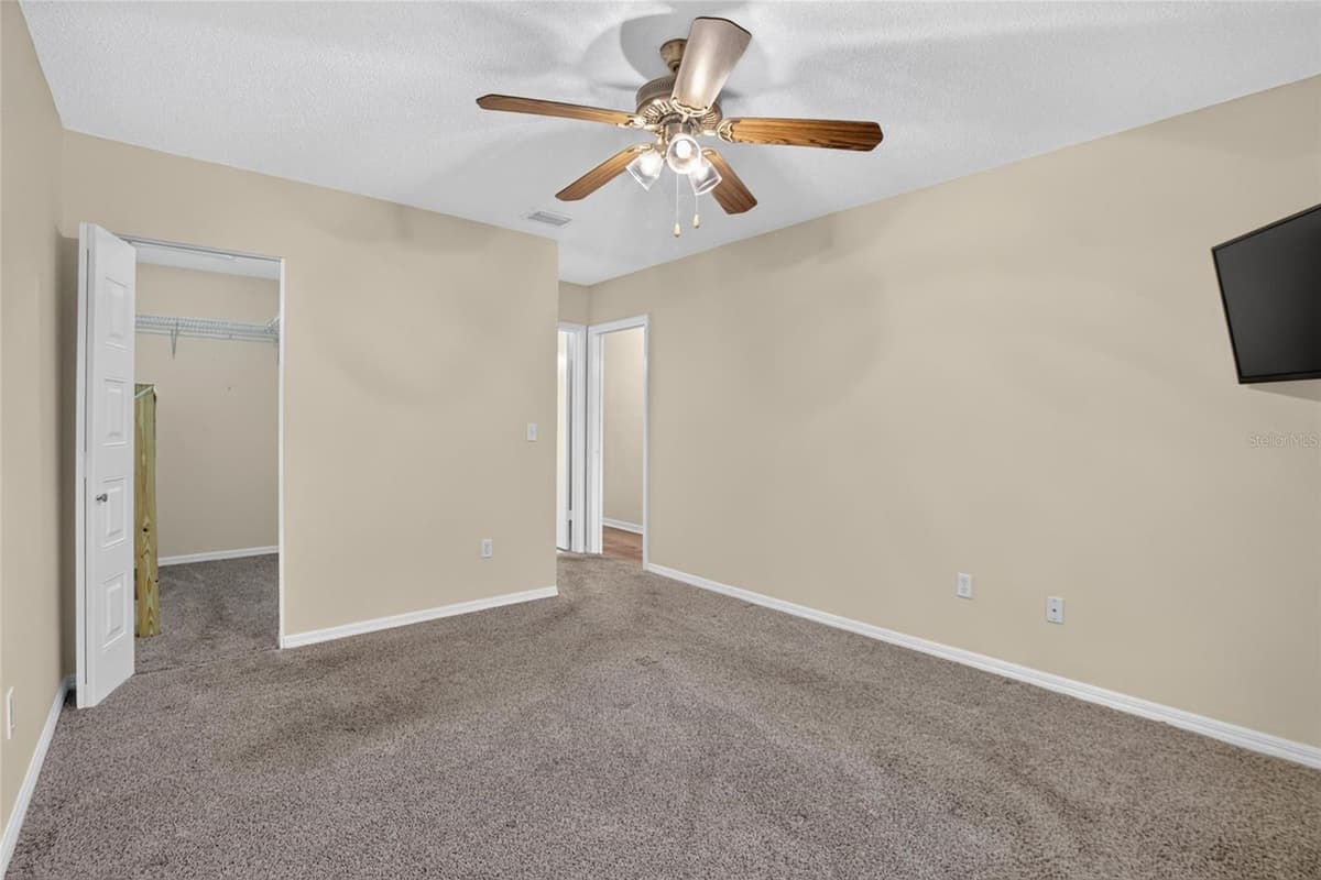 2202 HORSHAM PLACE — photo 41 of 91