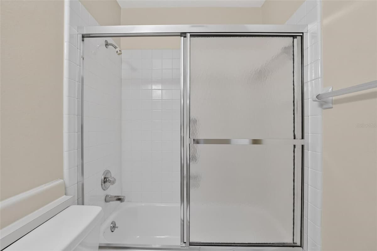2202 HORSHAM PLACE — photo 30 of 91