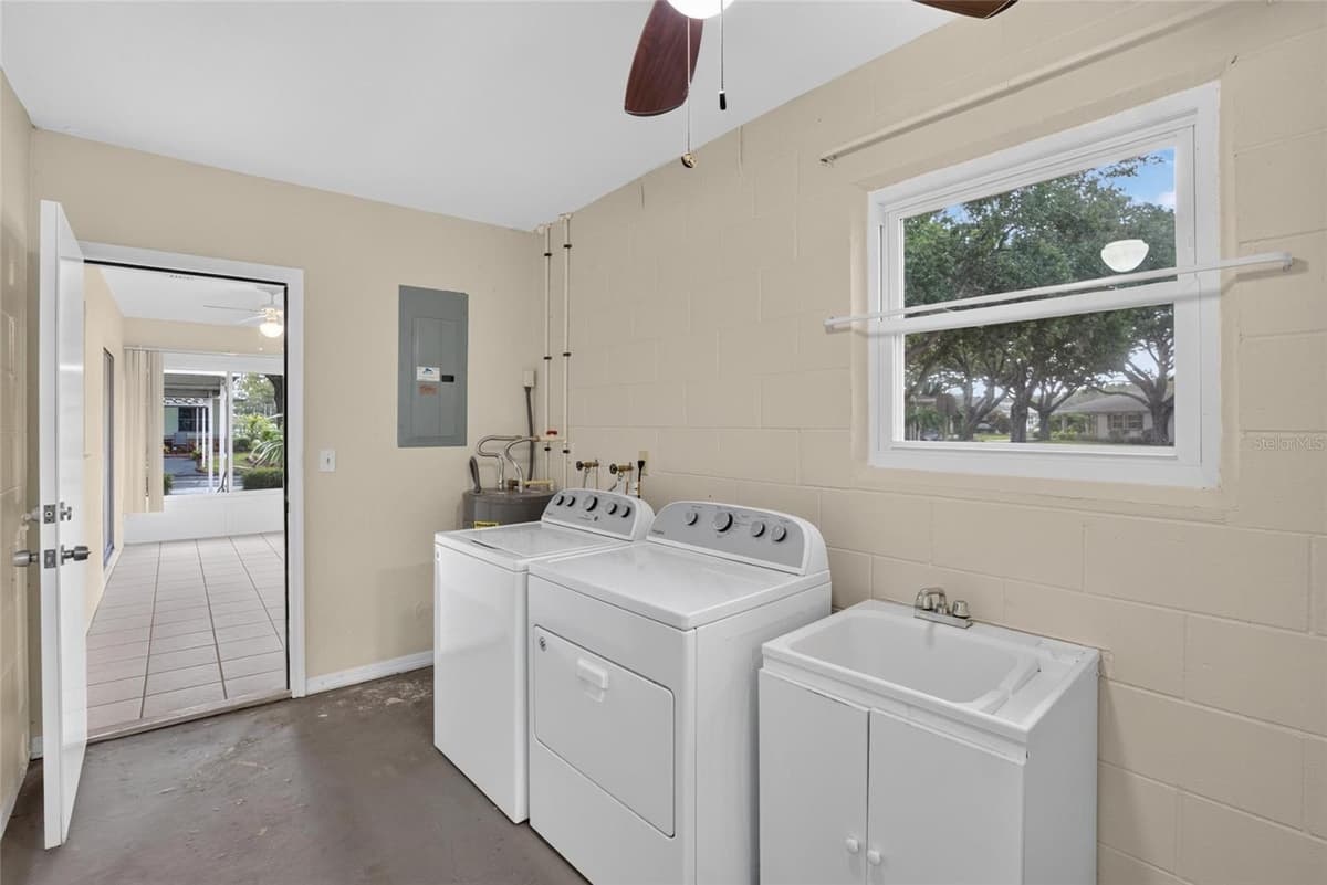 2202 HORSHAM PLACE — photo 49 of 91