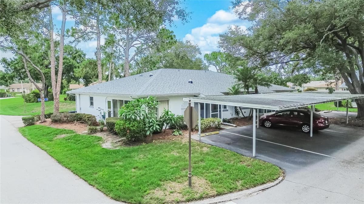 2202 HORSHAM PLACE — photo 5 of 91