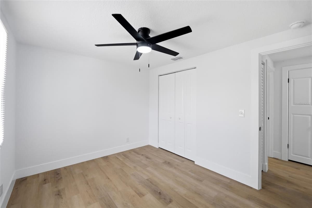 3412 HENRY AVENUE — photo 13 of 23