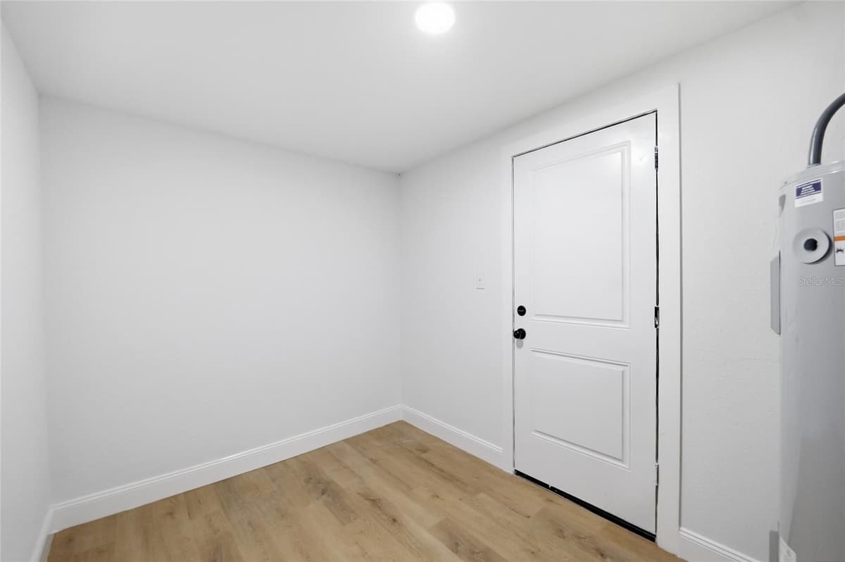3412 HENRY AVENUE — photo 18 of 23