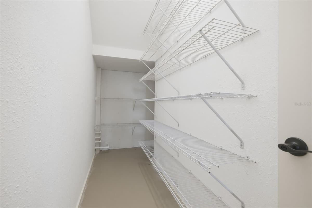 4631 HARBORPOINTE DRIVE — photo 46 of 57