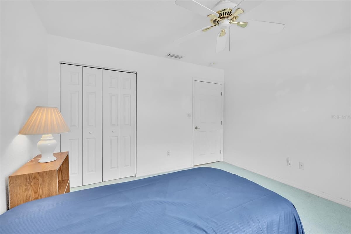5725 GREENWOOD AVENUE — photo 29 of 38