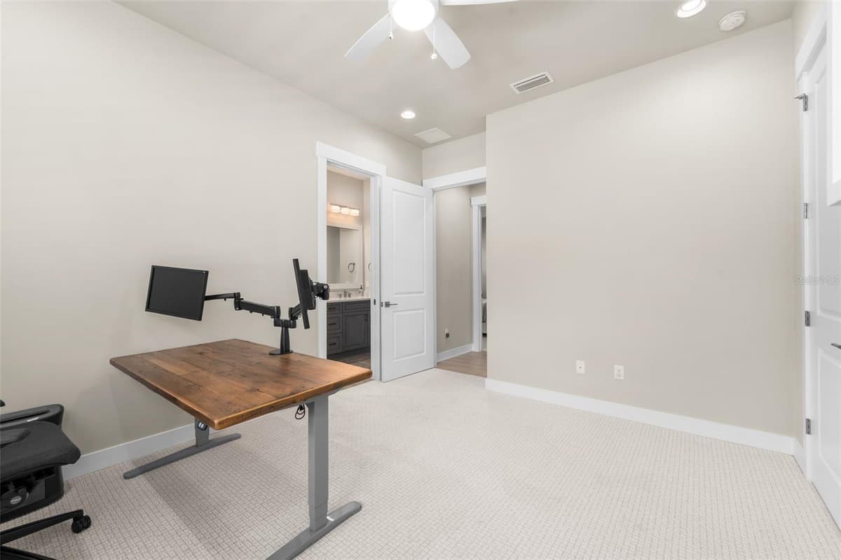 828 131ST STREET — photo 32 of 70