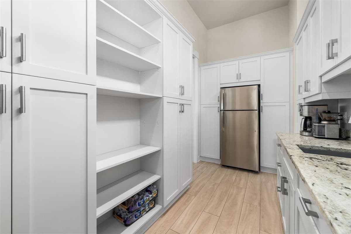 828 131ST STREET — photo 15 of 70