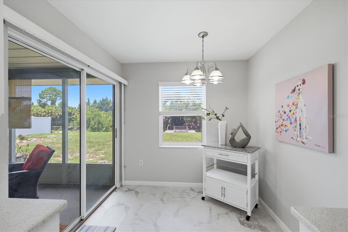 9084 PROSPECT AVENUE — photo 14 of 32