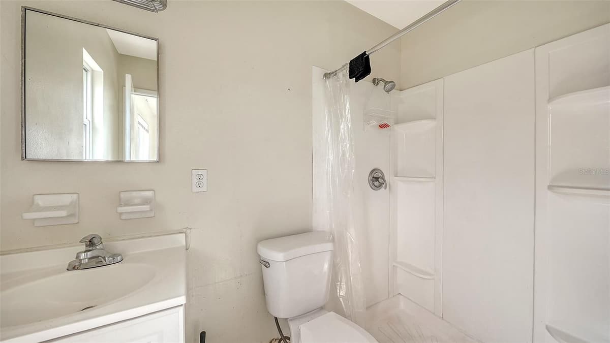 3307 NEWTOWN BOULEVARD — photo 40 of 47