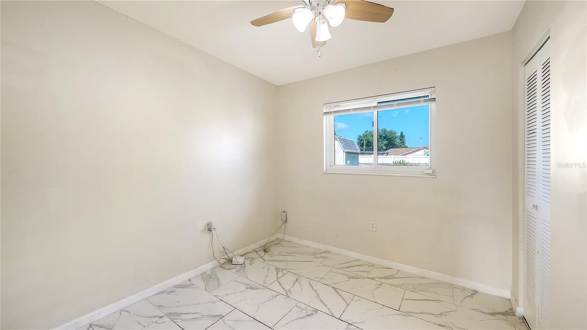 3307 NEWTOWN BOULEVARD — photo 36 of 47