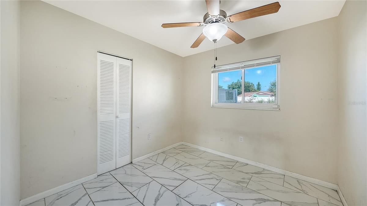 3307 NEWTOWN BOULEVARD — photo 37 of 47