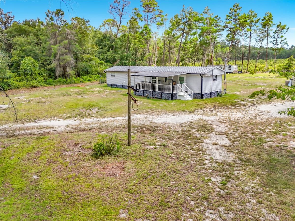 151 LAKE SUSAN ROAD — photo 66 of 72