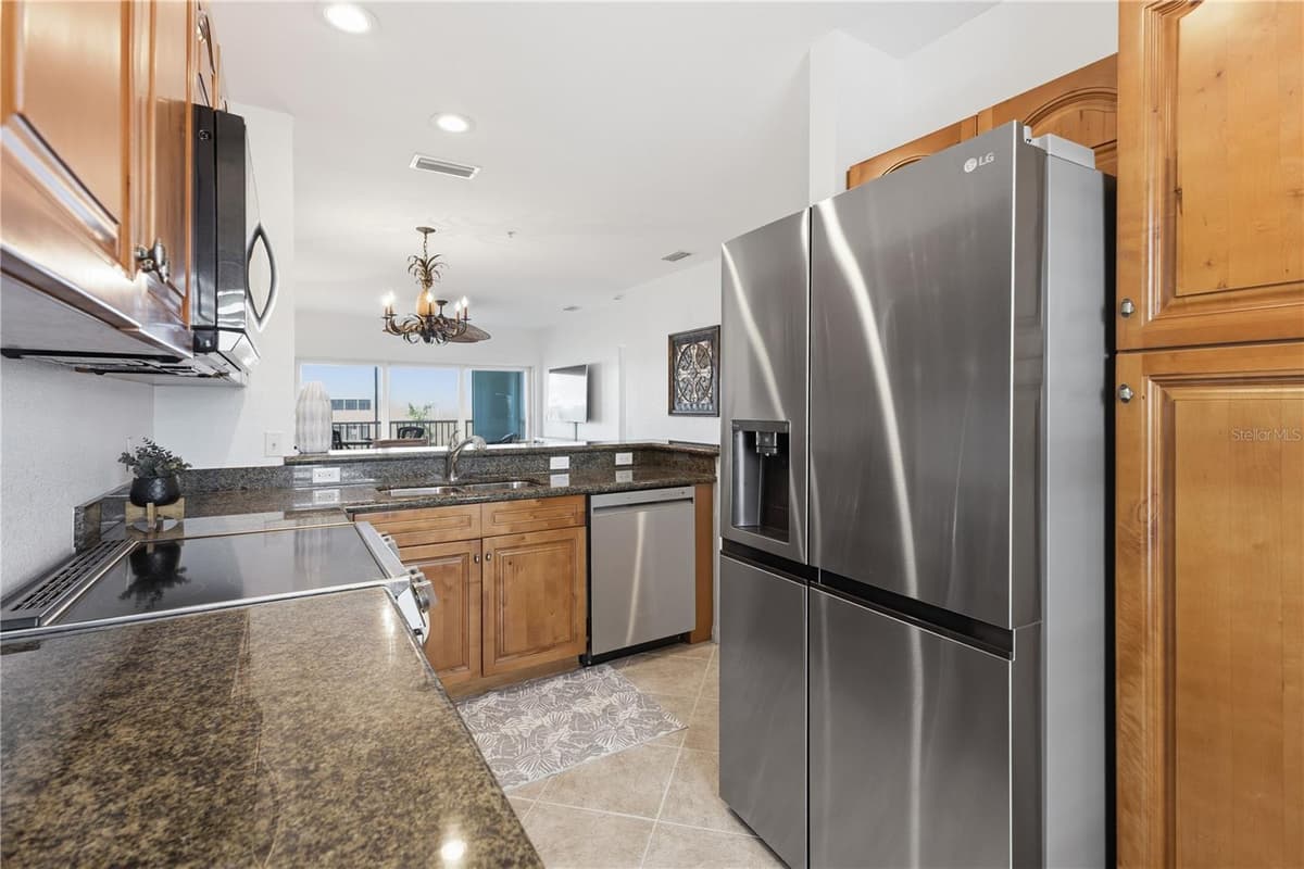 8411 PLACIDA ROAD — photo 13 of 43