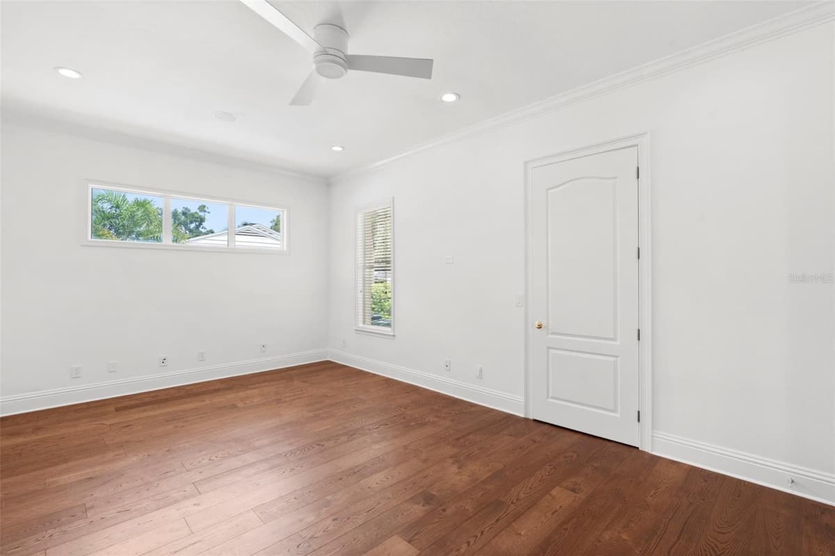 4406 AZEELE STREET — photo 35 of 65