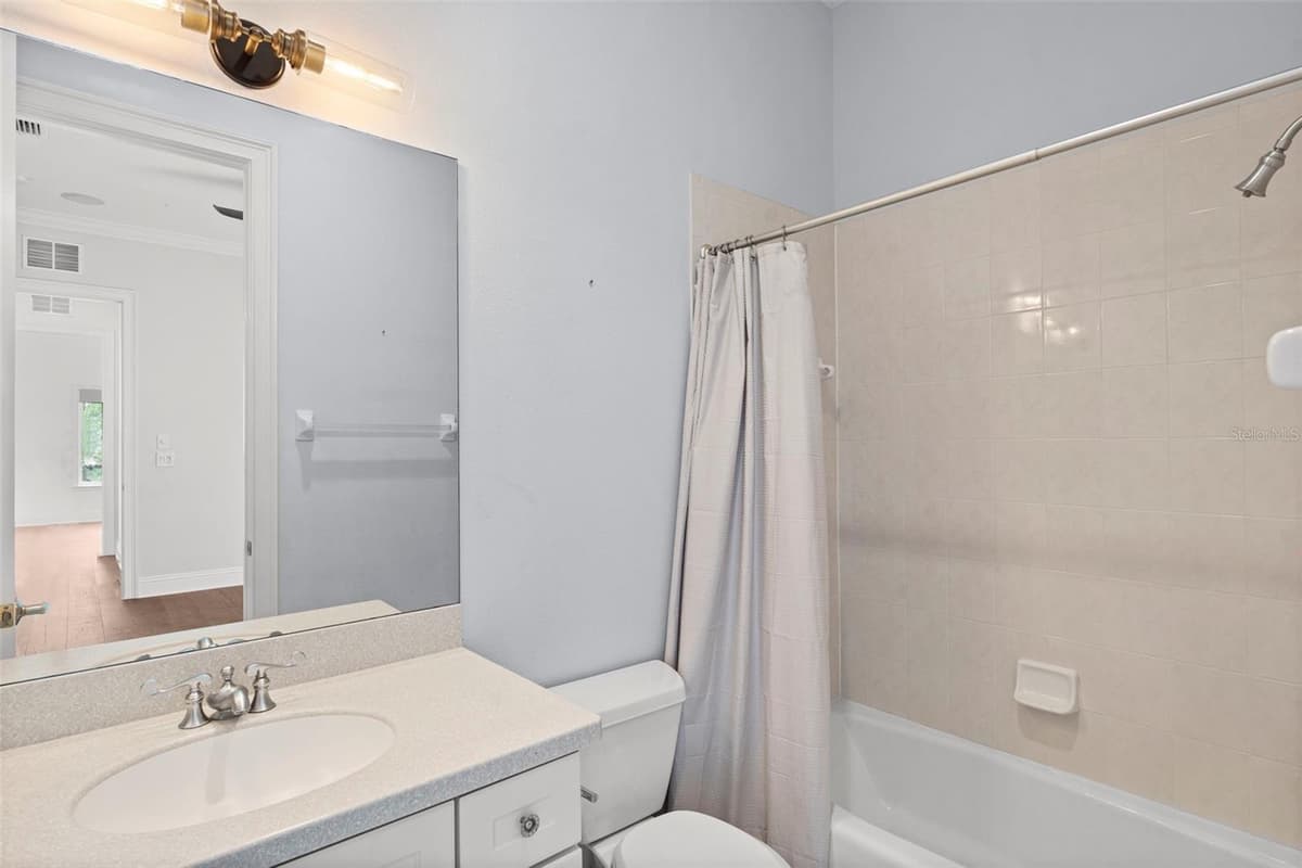 4406 AZEELE STREET — photo 56 of 65