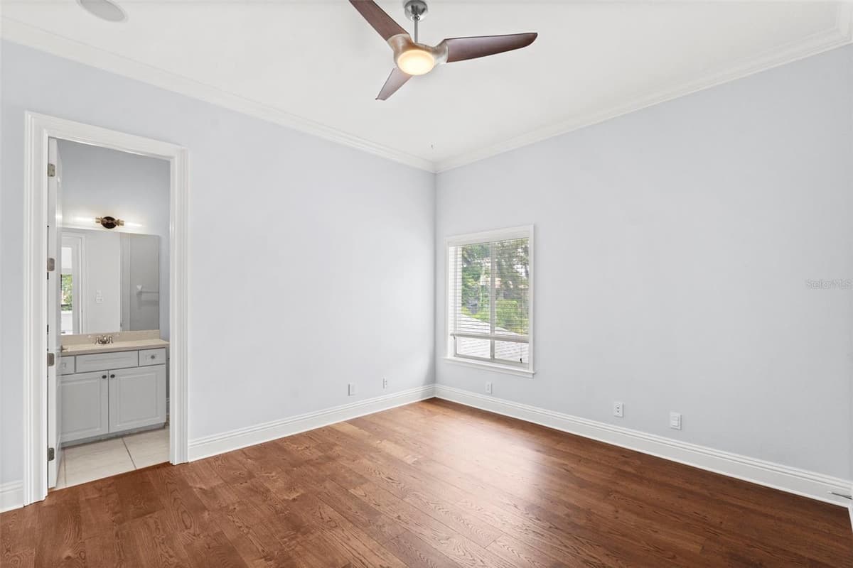 4406 AZEELE STREET — photo 54 of 65