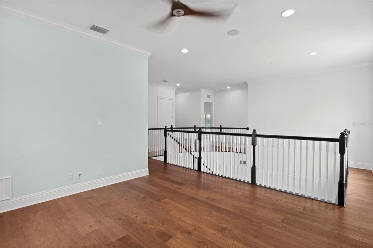 4406 AZEELE STREET — photo 49 of 65