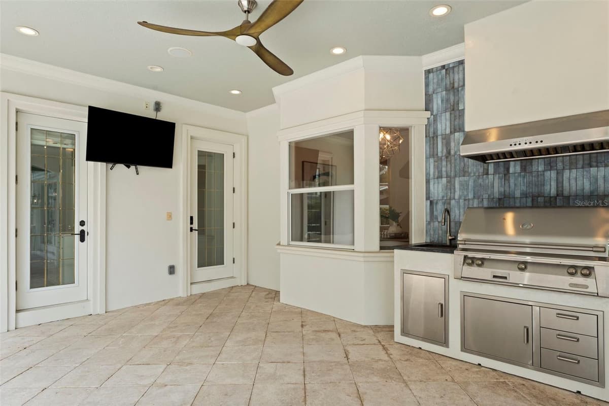 4406 AZEELE STREET — photo 45 of 65