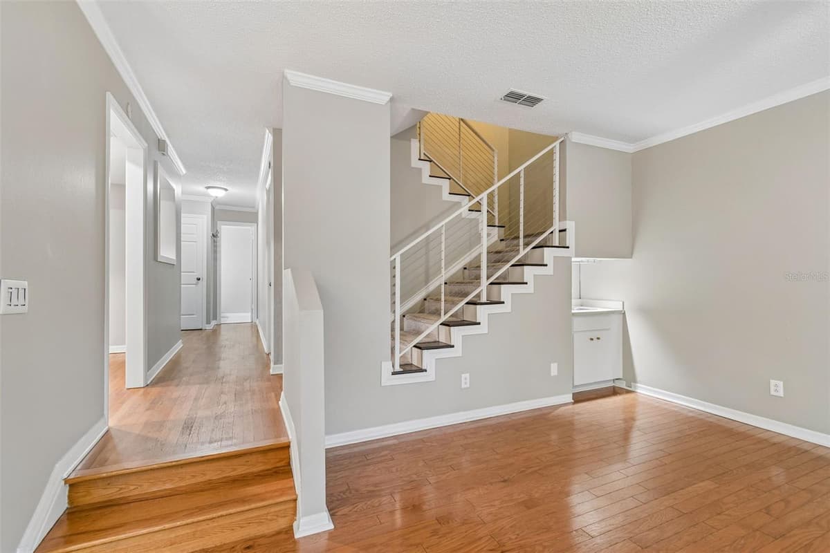 5203 BAYSHORE BOULEVARD — photo 13 of 50
