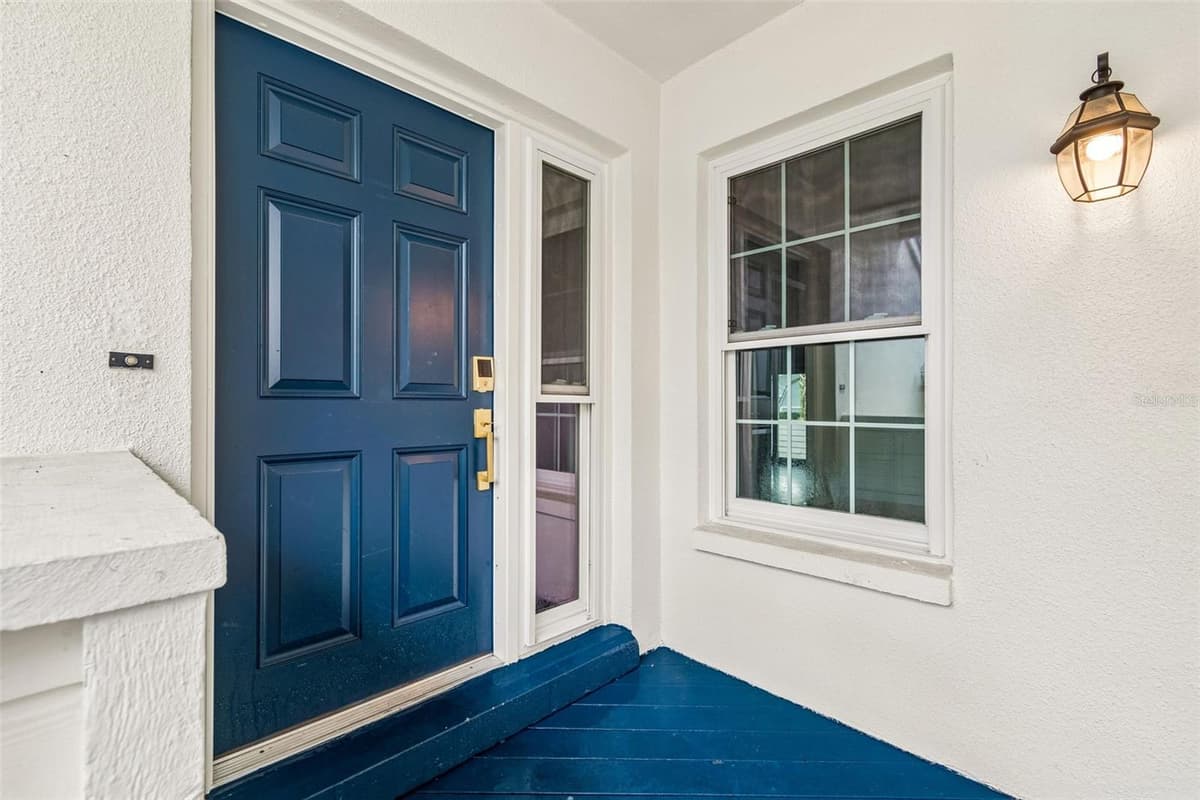 5203 BAYSHORE BOULEVARD — photo 2 of 50