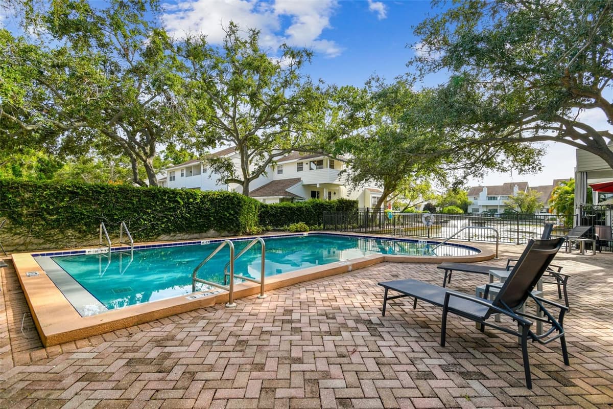 5203 BAYSHORE BOULEVARD — photo 39 of 50