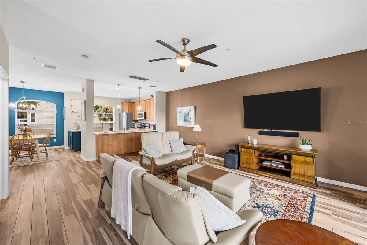 38 SEAGRAPE CIRCLE — photo 7 of 55