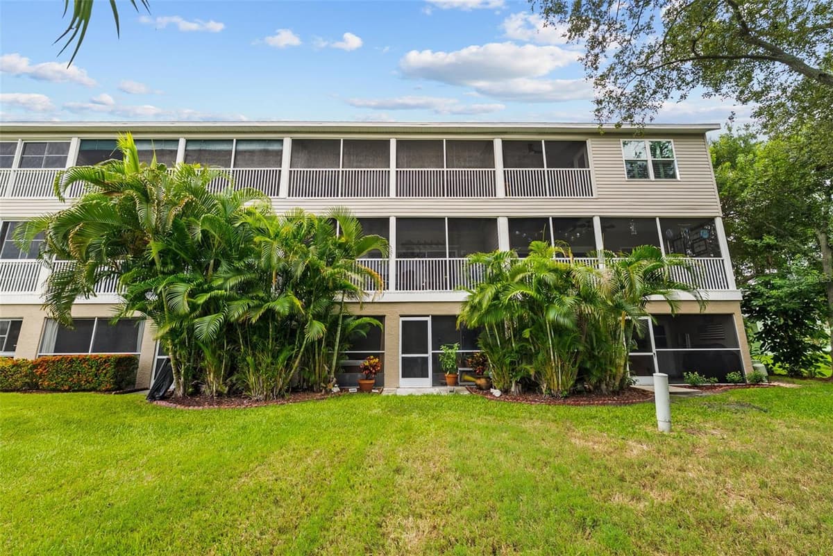 38 SEAGRAPE CIRCLE — photo 46 of 55