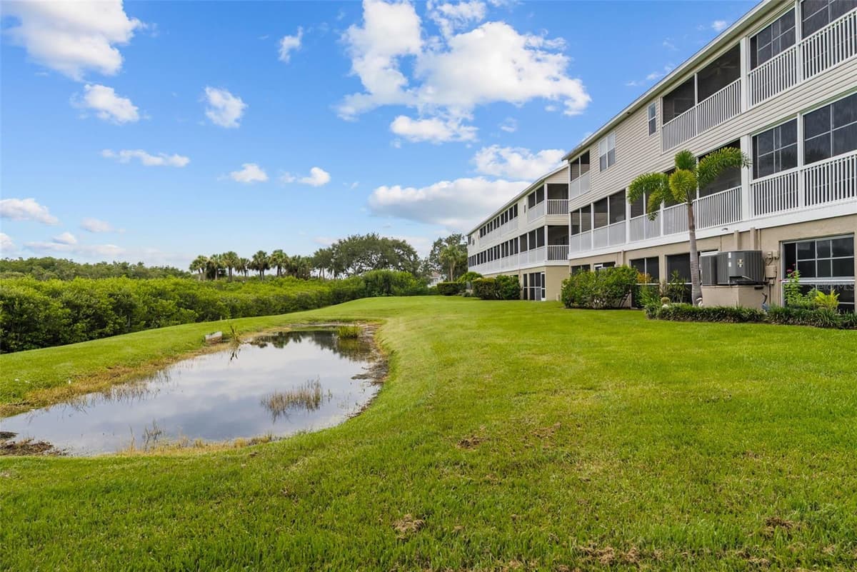 38 SEAGRAPE CIRCLE — photo 47 of 55
