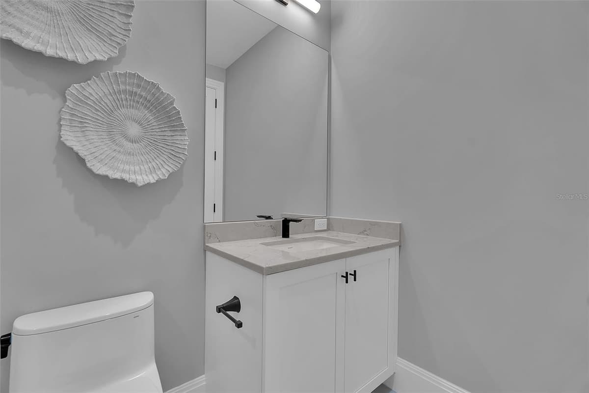 70 AVENIDA VENECCIA — photo 40 of 73