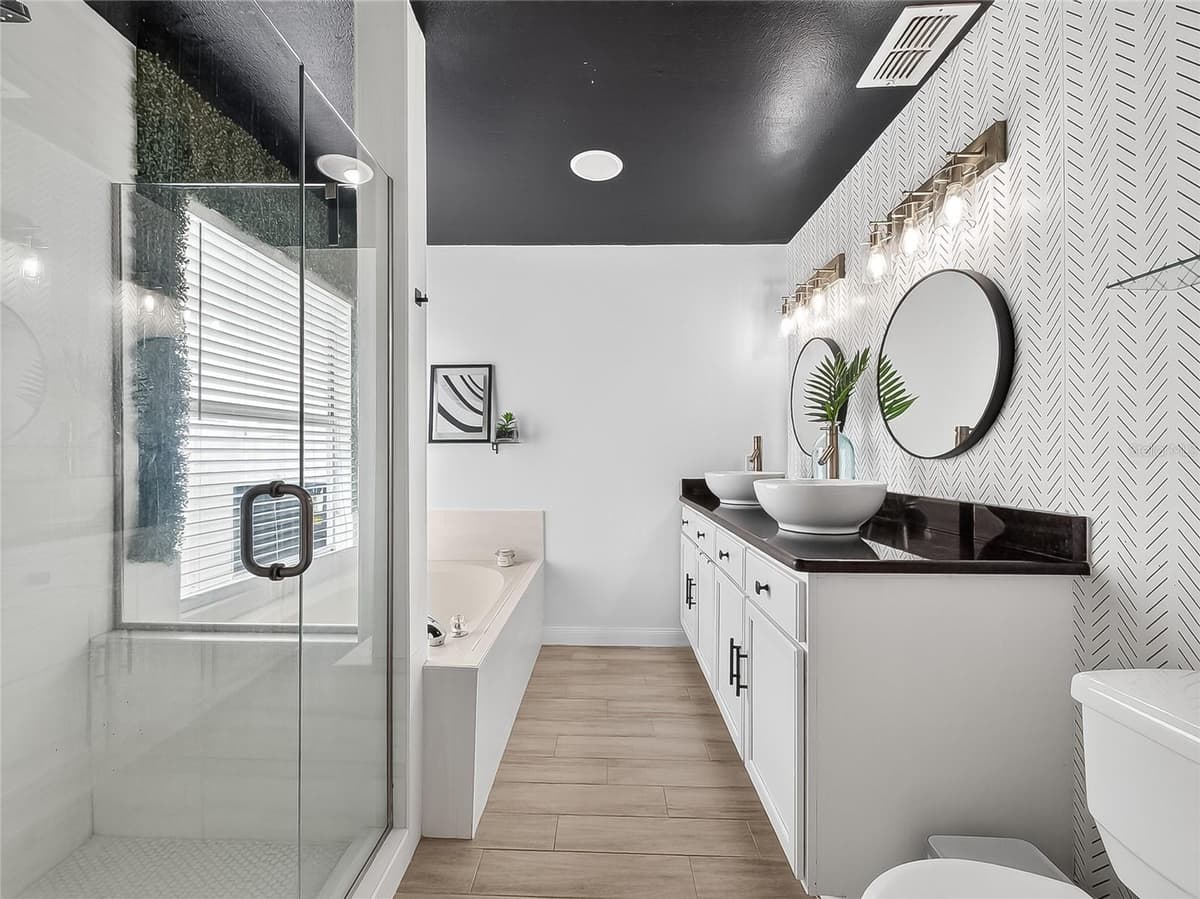 5014 SAWDUST CIRCLE — photo 18 of 36