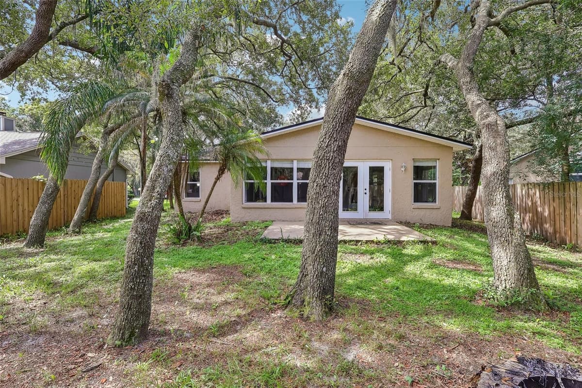 619 CORAL WAY — photo 30 of 32
