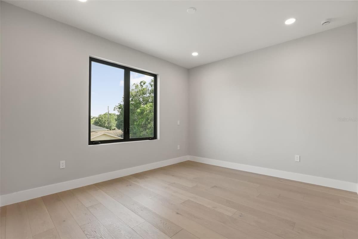 1326 NEW HAMPSHIRE STREET — photo 42 of 51