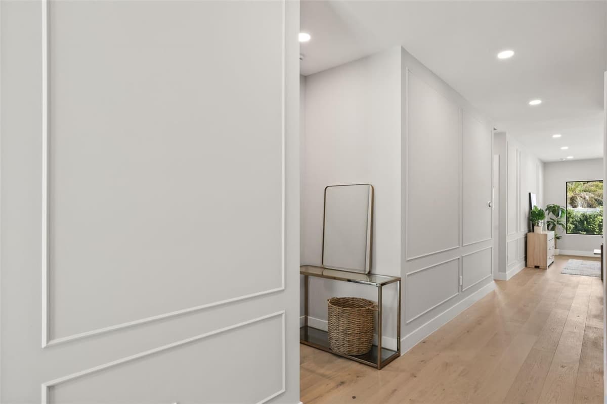 1326 NEW HAMPSHIRE STREET — photo 11 of 51