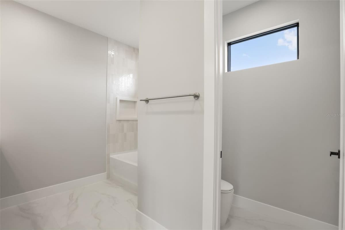 1326 NEW HAMPSHIRE STREET — photo 40 of 51
