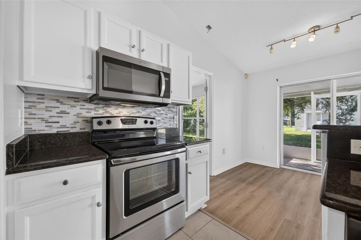 719 WAXWING COURT — photo 12 of 24