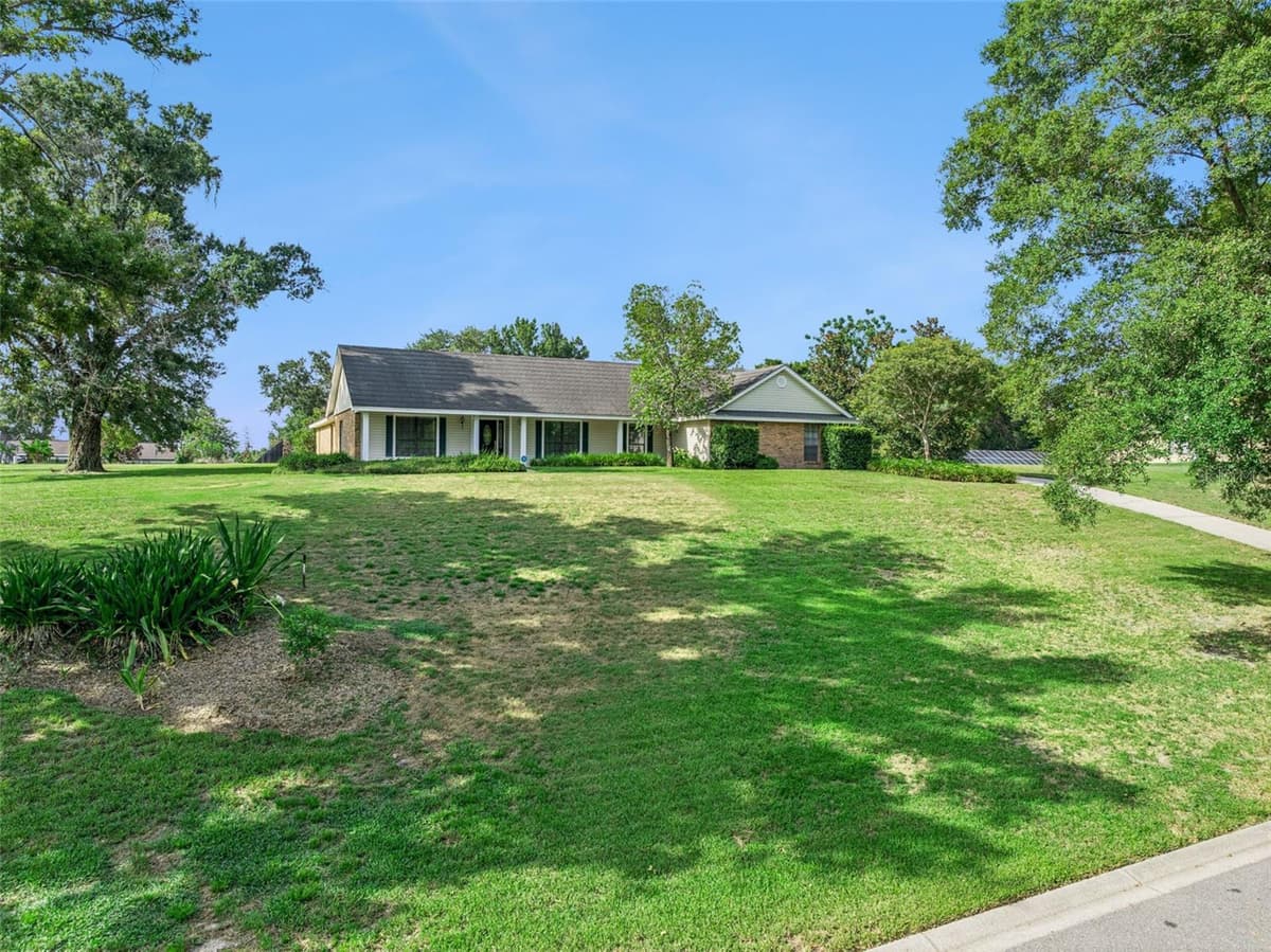 9225 MCDAVID COURT — photo 4 of 64