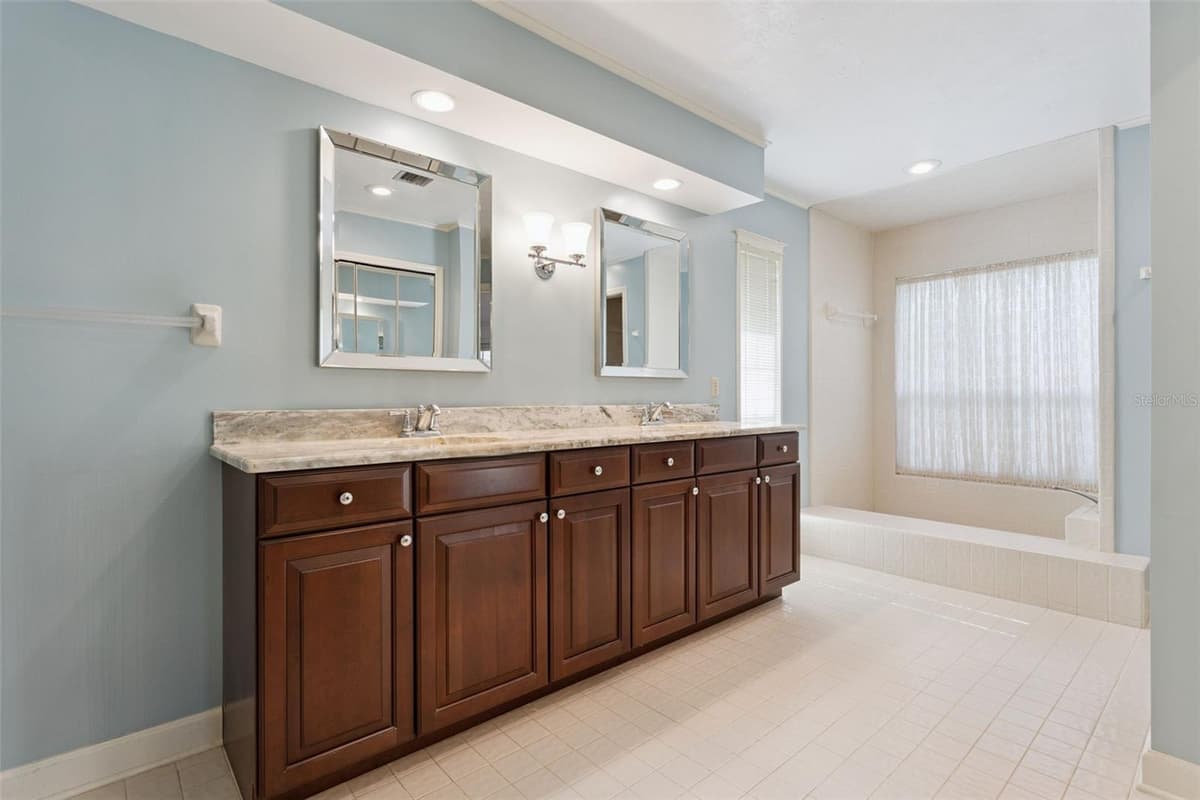9225 MCDAVID COURT — photo 28 of 64