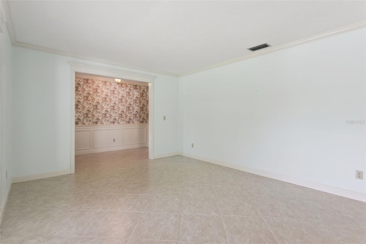 9225 MCDAVID COURT — photo 6 of 64