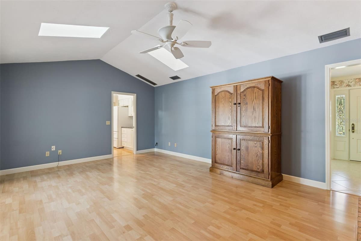 9225 MCDAVID COURT — photo 19 of 64