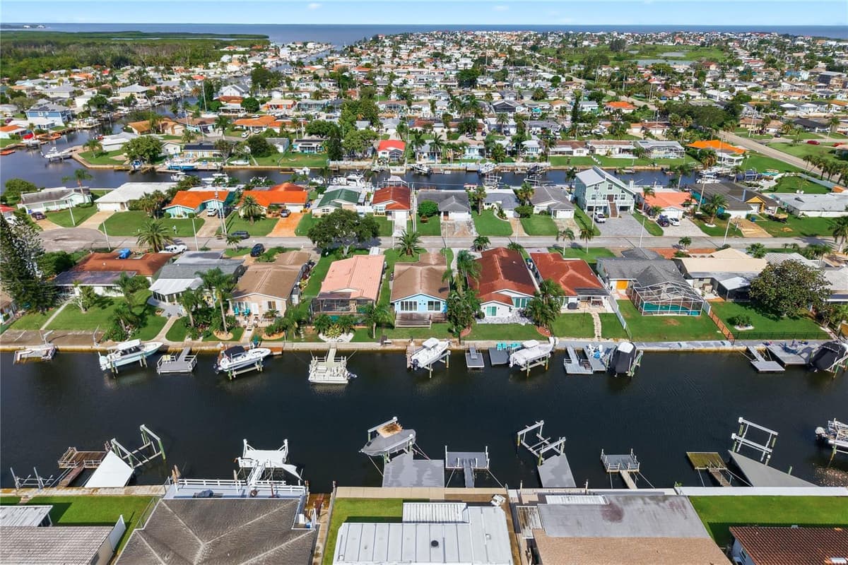 4930 POMPANO DRIVE — photo 47 of 49