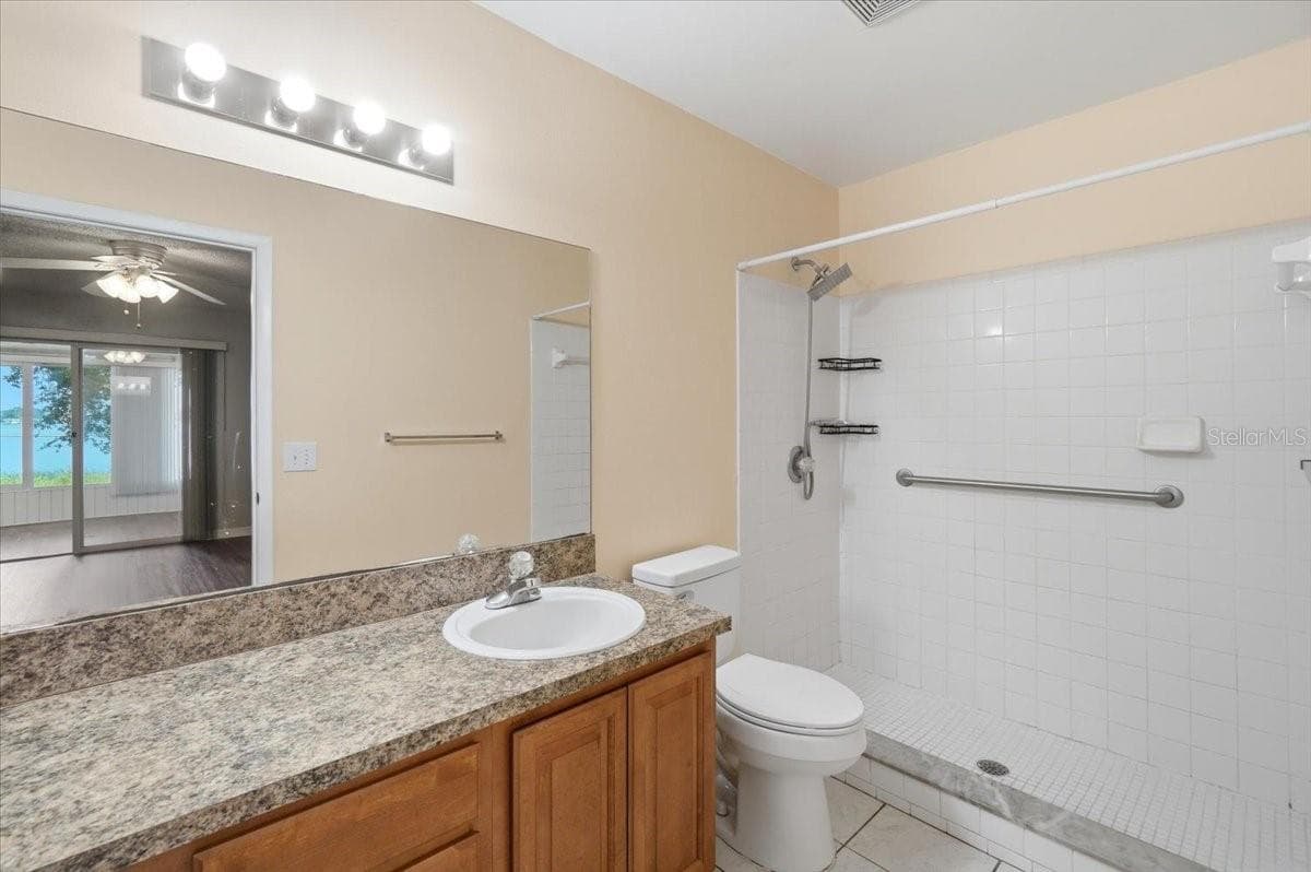 207 WINTER RIDGE BOULEVARD — photo 15 of 43