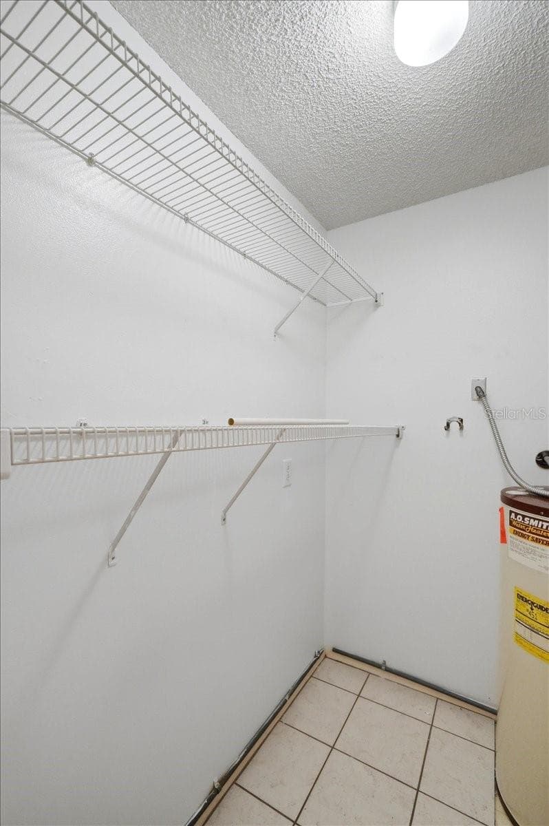 207 WINTER RIDGE BOULEVARD — photo 32 of 43