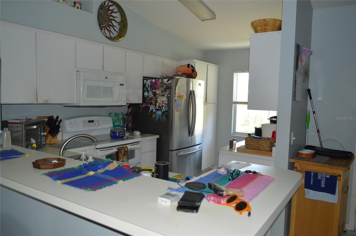 2308 PALM AVENUE — photo 3 of 13