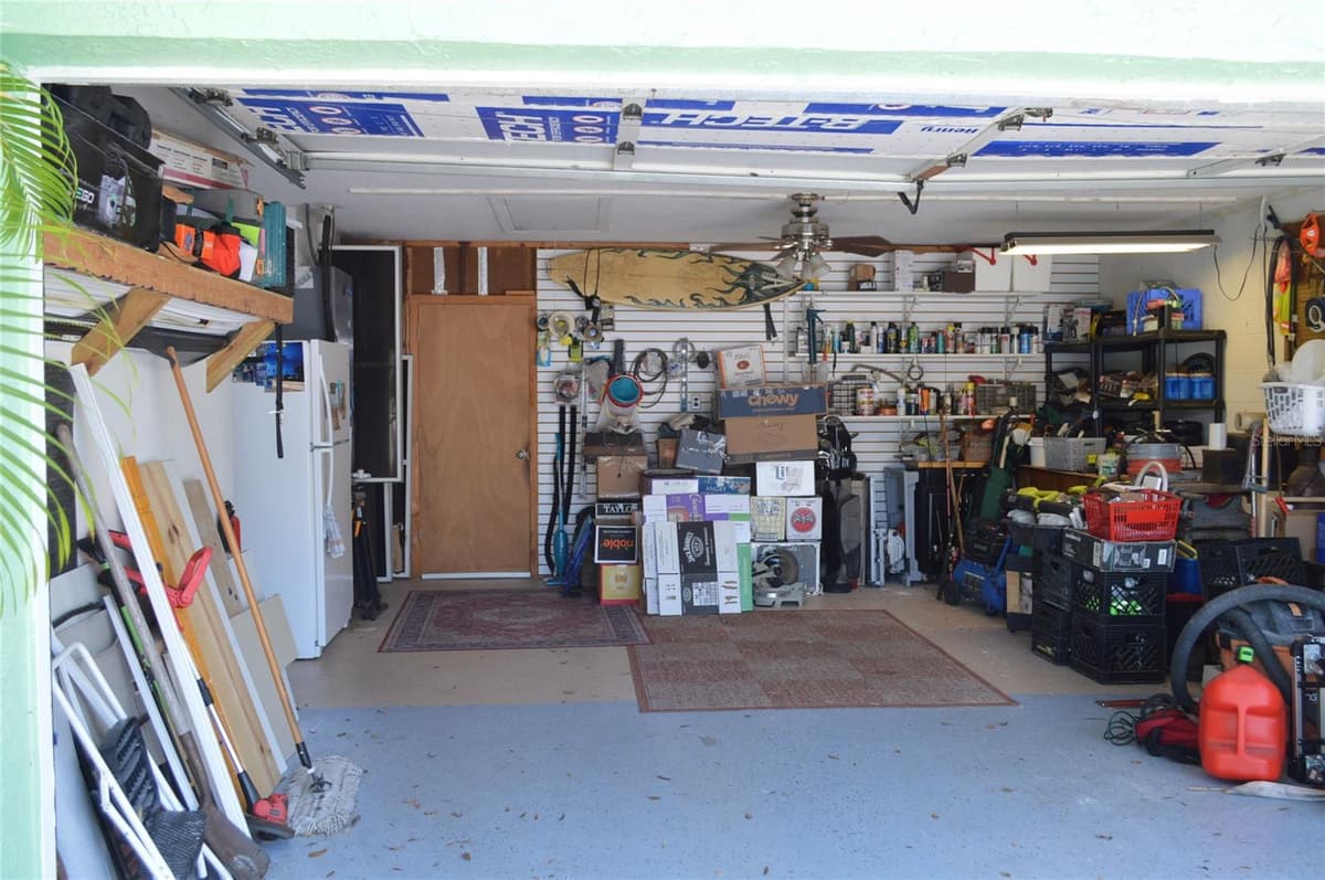 2308 PALM AVENUE — photo 9 of 13