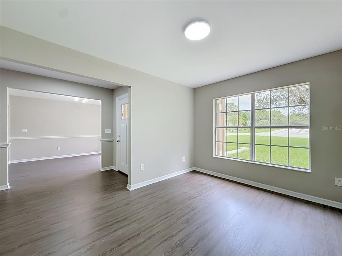 213 LINDER DRIVE — photo 7 of 52